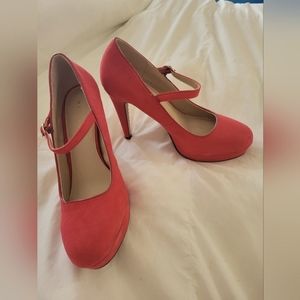 Women's Metaphor Heels size 7